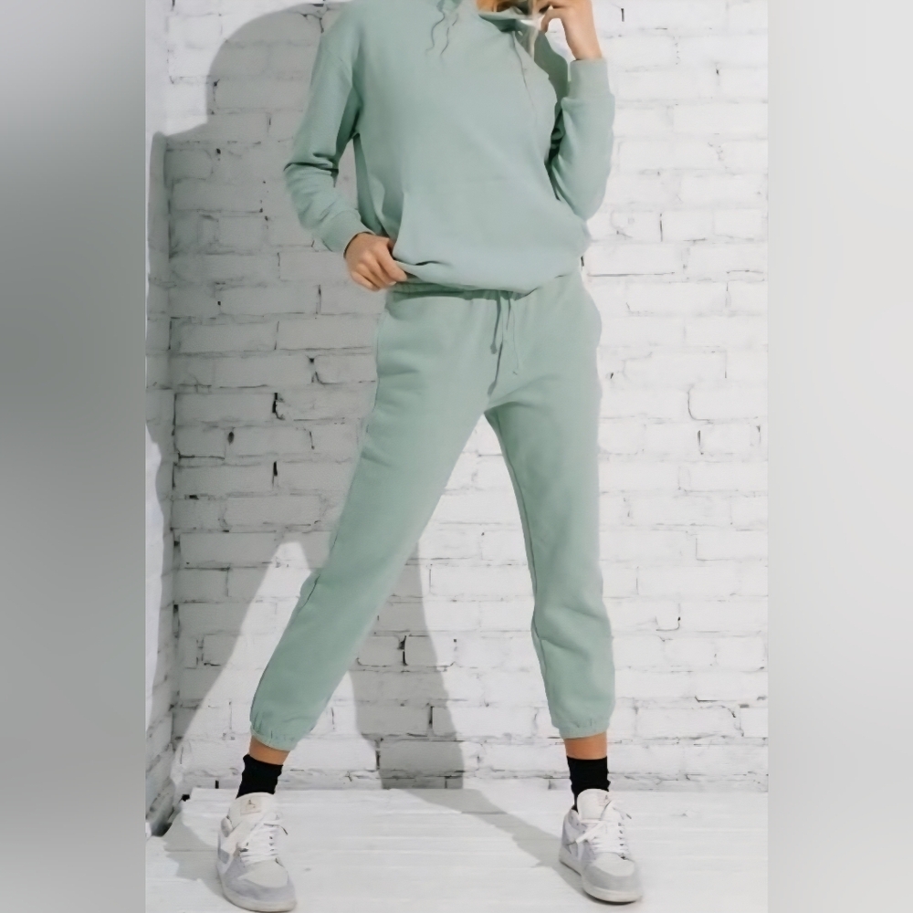 Zyia Muted Mint Relaxation Joggers